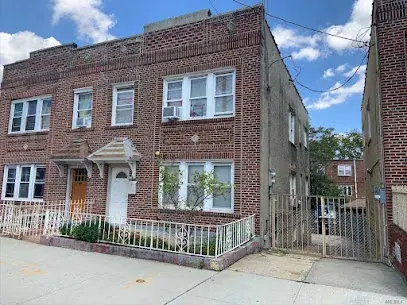 Brooklyn rowhouse and brownstone blocks Genesis Water Restoration serves